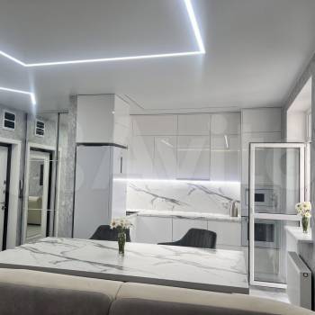 Сдается 2-х комнатная квартира, 79 м²