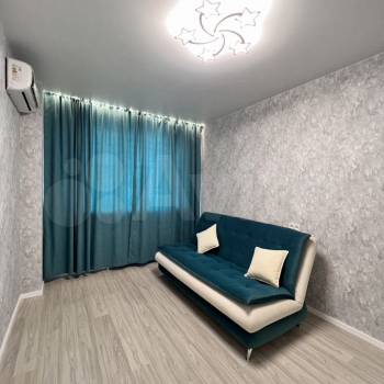 Сдается 2-х комнатная квартира, 79 м²