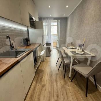 Сдается 1-комнатная квартира, 47 м²