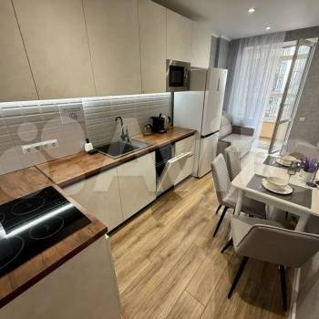 Сдается 1-комнатная квартира, 47 м²