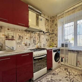 Продается 3-х комнатная квартира, 45 м²