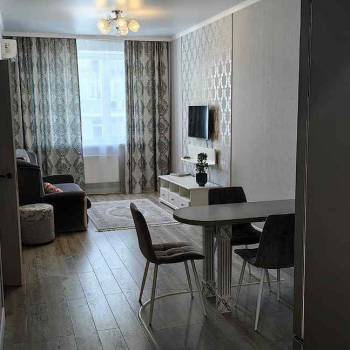 Сдается 2-х комнатная квартира, 60 м²