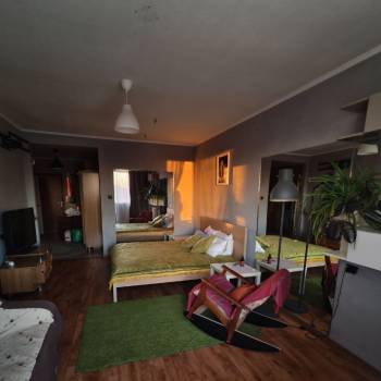 Сдается 1-комнатная квартира, 54 м²