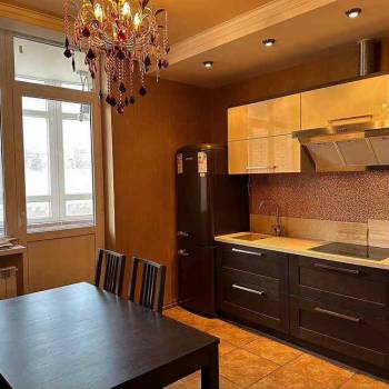 Сдается Многокомнатная квартира, 65 м²