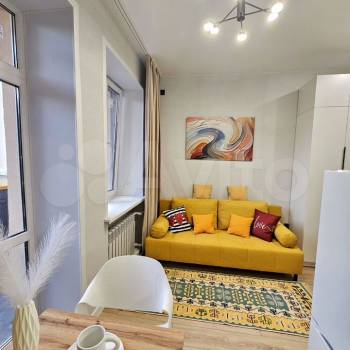 Продается 1-комнатная квартира, 14,6 м²