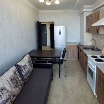 Сдается 1-комнатная квартира, 38 м²