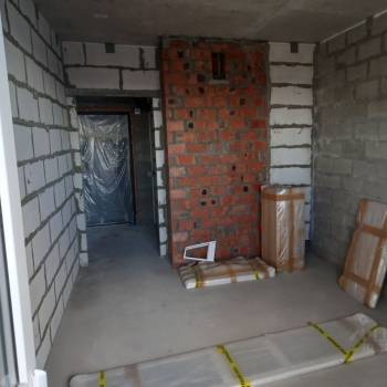 Продается 1-комнатная квартира, 42 м²