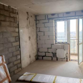 Продается 1-комнатная квартира, 42 м²