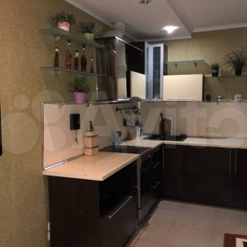 Сдается 1-комнатная квартира, 55 м²