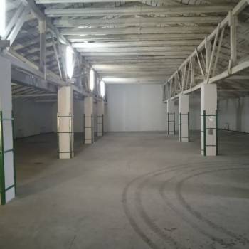 Сдается Нежилое помещение, 650 м²