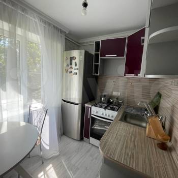 Продается 3-х комнатная квартира, 62 м²