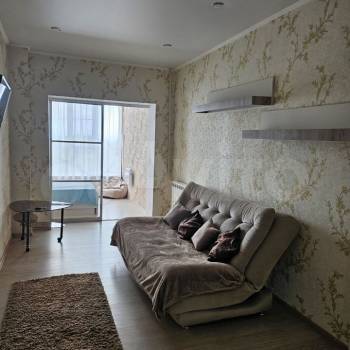 Сдается 1-комнатная квартира, 47 м²