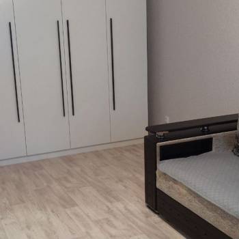 Продается 1-комнатная квартира, 38 м²