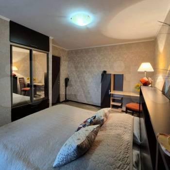 Продается 3-х комнатная квартира, 61 м²