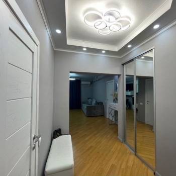 Продается 2-х комнатная квартира, 57 м²