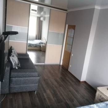Сдается 1-комнатная квартира, 40 м²
