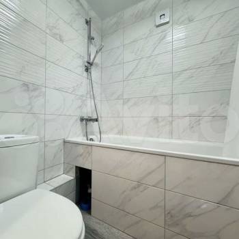 Сдается 2-х комнатная квартира, 75 м²