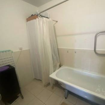 Продается 3-х комнатная квартира, 65 м²