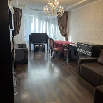 Сдается 2-х комнатная квартира, 72 м²