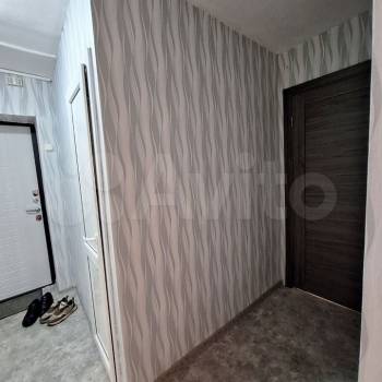 Продается 1-комнатная квартира, 32 м²