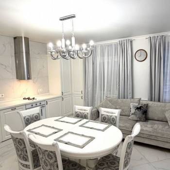 Продается 2-х комнатная квартира, 64 м²