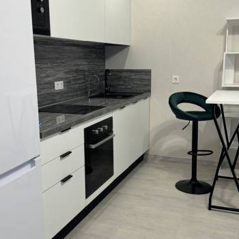 Сдается 1-комнатная квартира, 32 м²