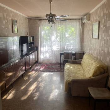 Сдается Многокомнатная квартира, 58,9 м²