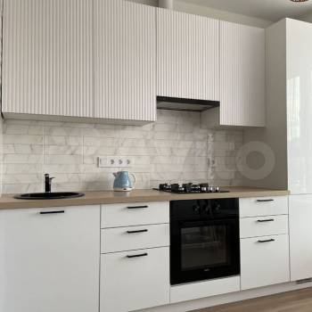 Продается 1-комнатная квартира, 32 м²
