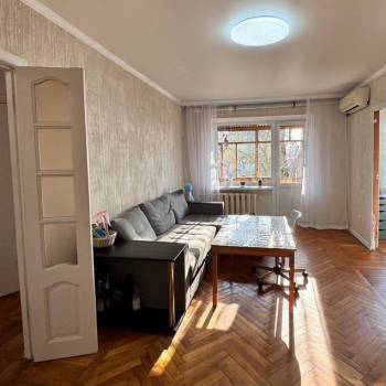 Продается 3-х комнатная квартира, 58 м²