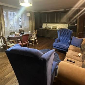 Продается Многокомнатная квартира, 116,5 м²