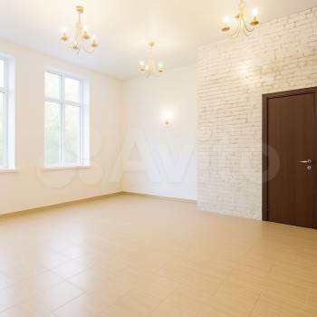 Продается Нежилое помещение, 130 м²
