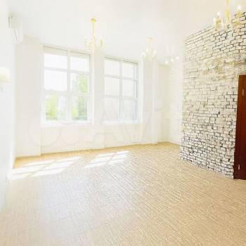 Продается Нежилое помещение, 130 м²