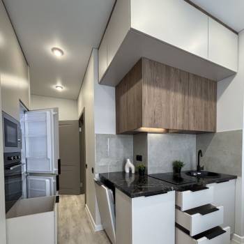Продается 1-комнатная квартира, 35 м²
