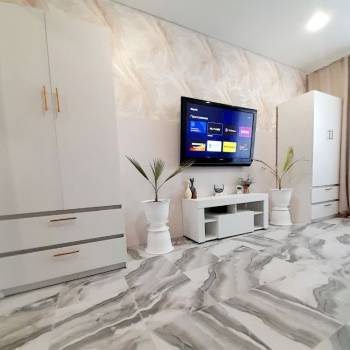 Продается 1-комнатная квартира, 35 м²