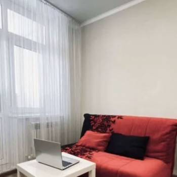 Сдается 1-комнатная квартира, 35 м²