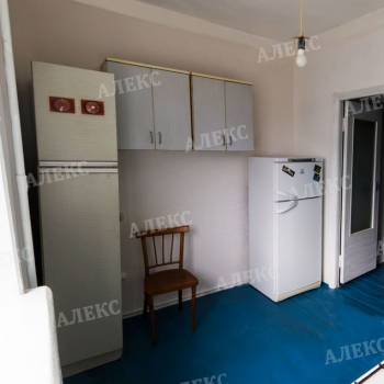 Продается Многокомнатная квартира, 76 м²