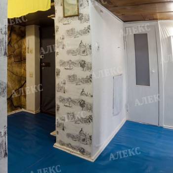 Продается Многокомнатная квартира, 76 м²
