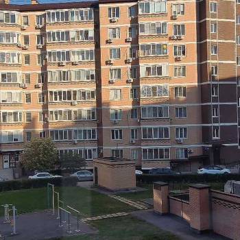 Сдается 1-комнатная квартира, 38 м²