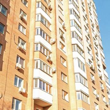Продается 1-комнатная квартира, 60 м²