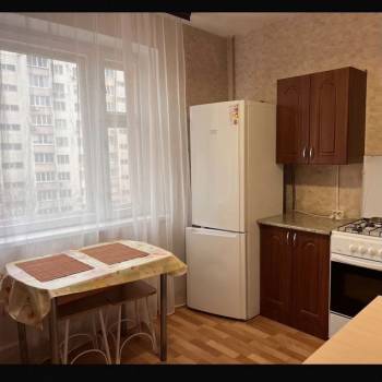 Сдается 1-комнатная квартира, 34 м²