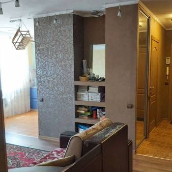 Продается 3-х комнатная квартира, 56 м²