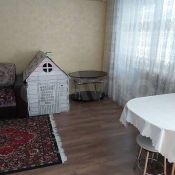 Продается 3-х комнатная квартира, 56 м²