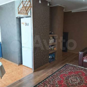 Продается 3-х комнатная квартира, 56 м²