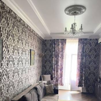 Продается Многокомнатная квартира, 82,7 м²