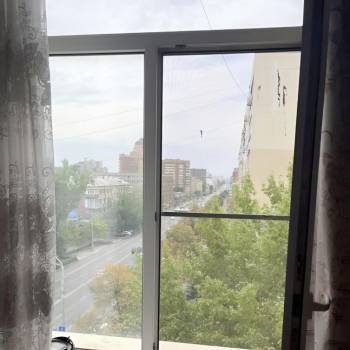 Продается Многокомнатная квартира, 82,7 м²
