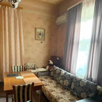 Продается Многокомнатная квартира, 72,8 м²
