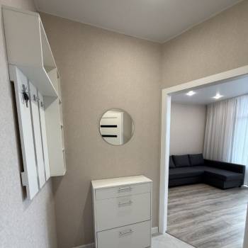 Сдается 1-комнатная квартира, 38 м²