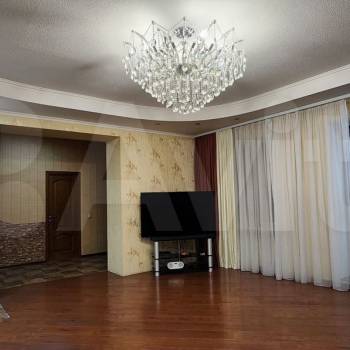 Продается Дом, 297 м²