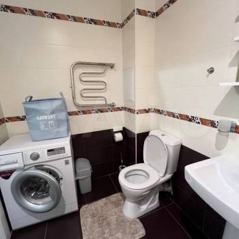 Продается 1-комнатная квартира, 40,5 м²