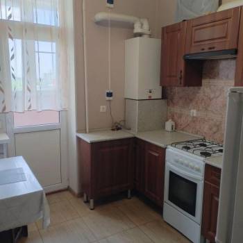 Сдается 1-комнатная квартира, 35 м²